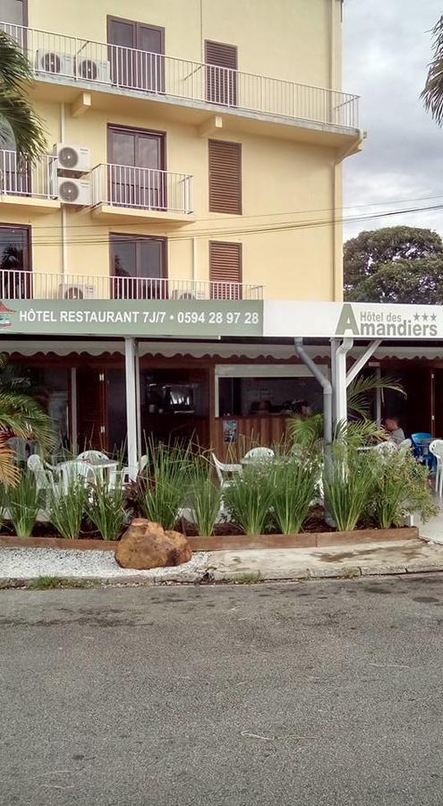 Hotel Des Amandiers Cayenne Esterno foto